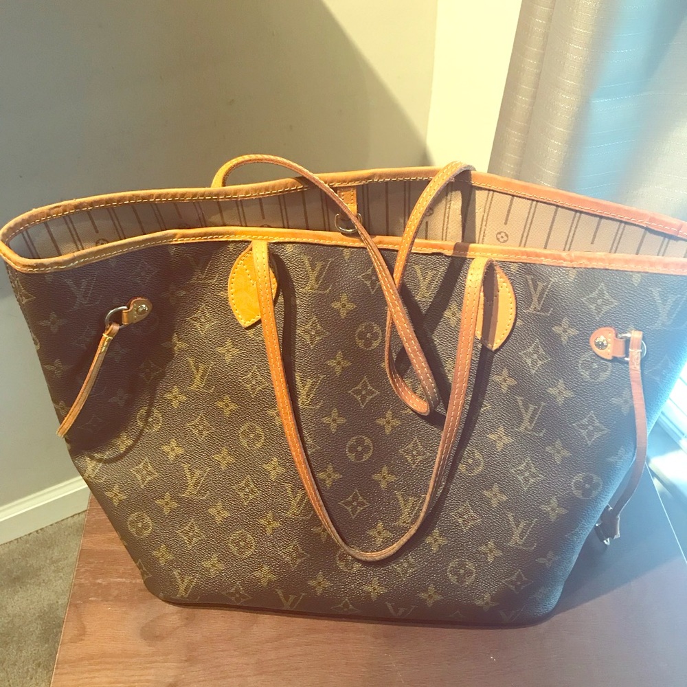Louis Vuitton Neverfull MM